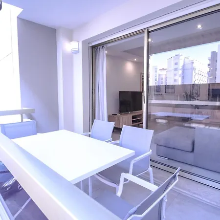 Ceto Superb And Luminous Apartment